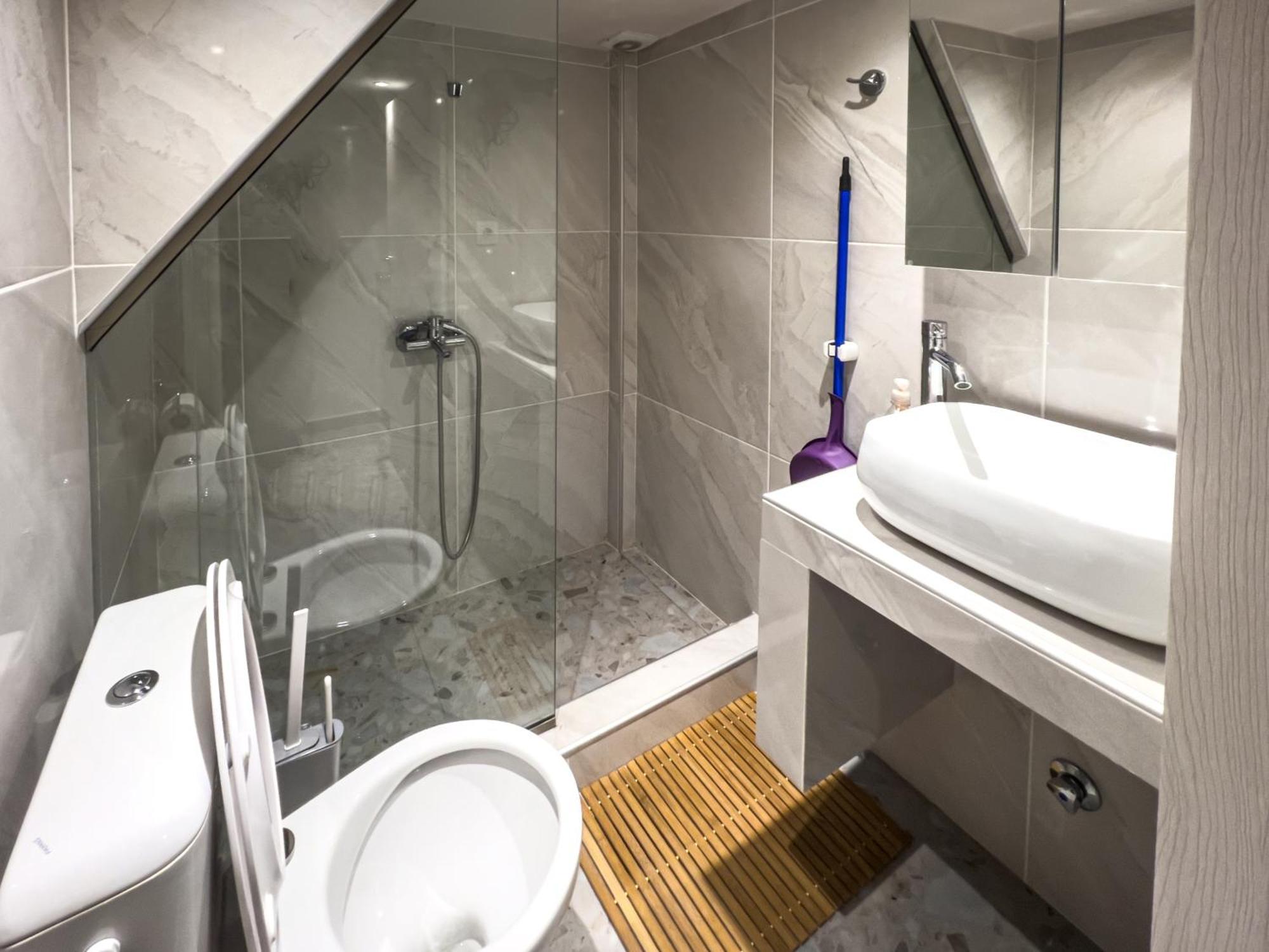Ikaros Welcome Stay Downtown Loft - Explore Center By Foot - Close To Arch Of Galerius Thessaloniki Exterior photo